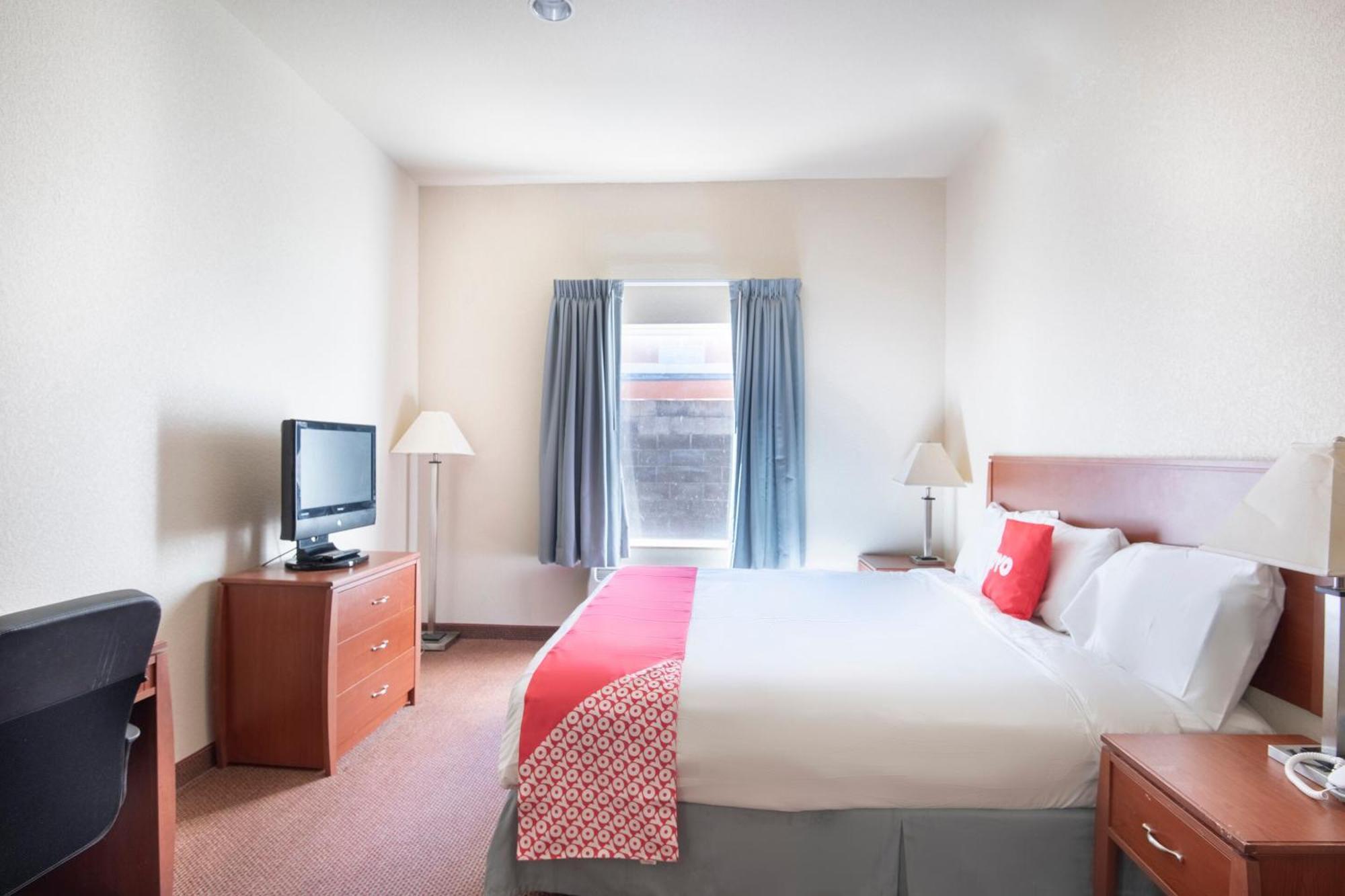 Oyo Townhouse Clute Lake Jackson 외부 사진