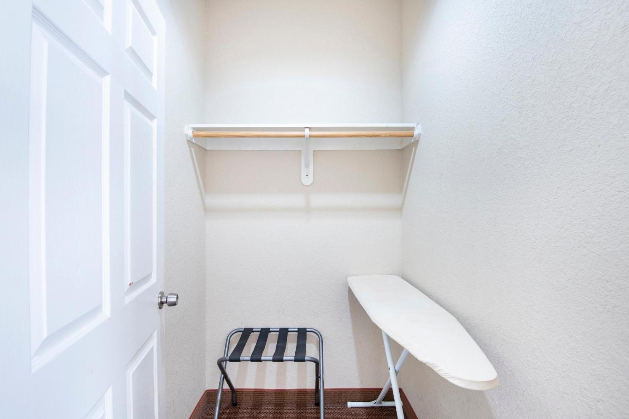 Oyo Townhouse Clute Lake Jackson 외부 사진