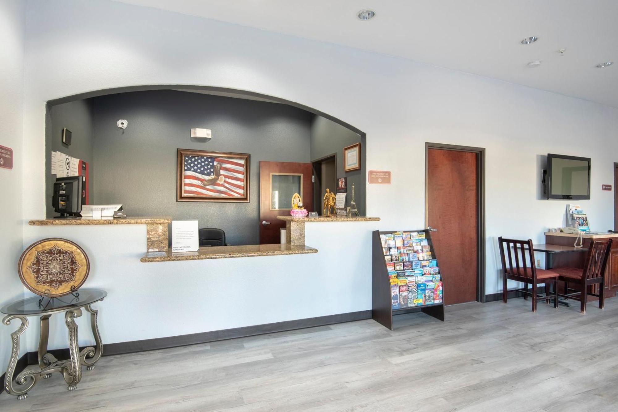 Oyo Townhouse Clute Lake Jackson 외부 사진
